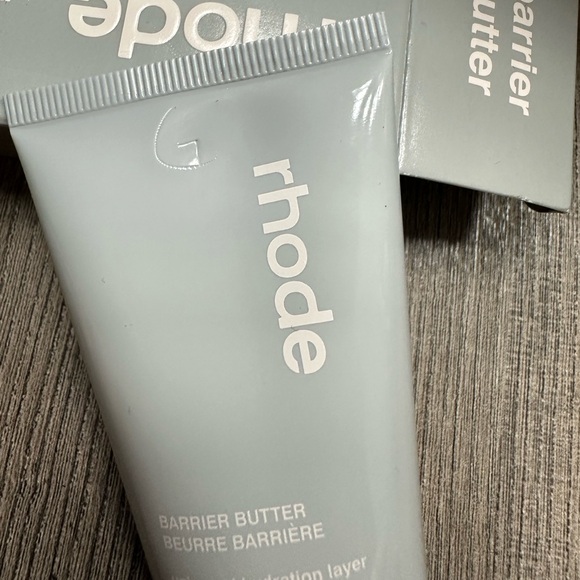 RHODE Barrier Butter - 40 mL - Picture 5 of 5